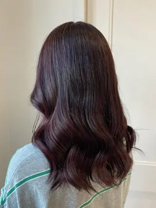 ロング カラー 亀田 幸美のヘアスタイル