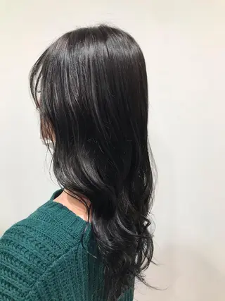 セミロング 下條 真のヘアスタイル