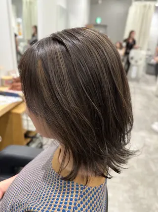 ミディアム 巻ける髪質改善🫧ハ イライト/永田汰伊智のヘアスタイル