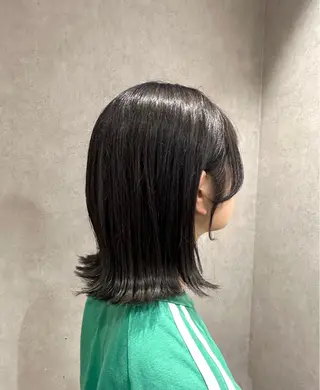 ミディアム ✂️秋葉原 🤍YURI🤍のヘアスタイル