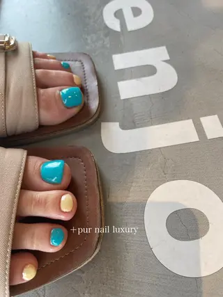 ネイル +pur  nail luxury店のネイルデザイン