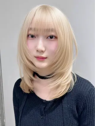 ミディアム カラー ハッシュカット&艶々 ハイトーン/ミワのヘアスタイル