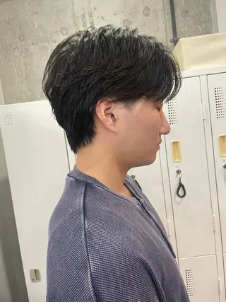 メンズ 横山 奈央のヘアスタイル