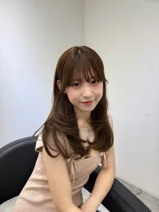 ロング カラー ミディアムレイヤー 添田晃基のヘアスタイル