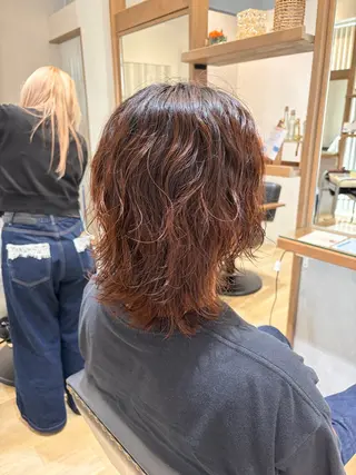 パーマ ケアブリーチカラー 樋口 莉奈のヘアスタイル