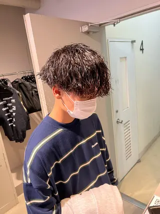 ミディアム パーマ メンズ メンズパーマ特化 TAIGAのヘアスタイル