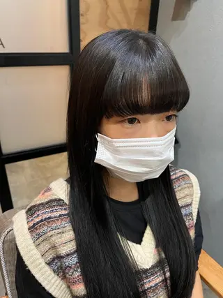 ロング カラー パーマ ヘアアレンジ メンズ キッズ ネイル マツエク・マツパ アイブロウ 久木原 ゆりのヘアスタイル