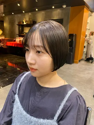 ショート カラー 透明感カラー🌿 グレージュ🐺陽介のヘアスタイル