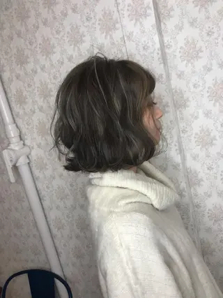 ミディアム en Siena エンシエナのヘアスタイル
