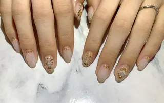 ネイル Lino+ ネイル&よもぎ蒸しのネイルデザイン