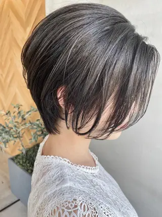 ショート カラー ヘアアレンジ ネイル マツエク・マツパ 夜23時まで予約🉑 reverieあきらのヘアスタイル