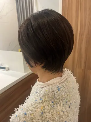 ショート 村中 逸紀のヘアスタイル