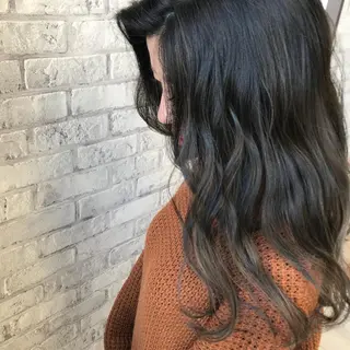 ロング カラー Oopsレイヤー 加藤澄都のヘアスタイル