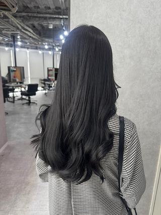 ロング カラー 赤み無し柔らかカラー 【梅田】madokaのヘアスタイル
