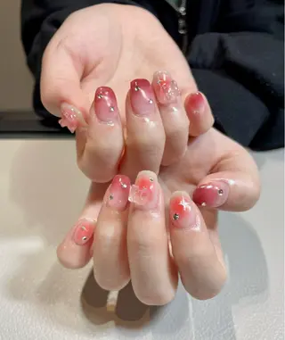 ネイル Anurea HARUKA🌸のネイルデザイン