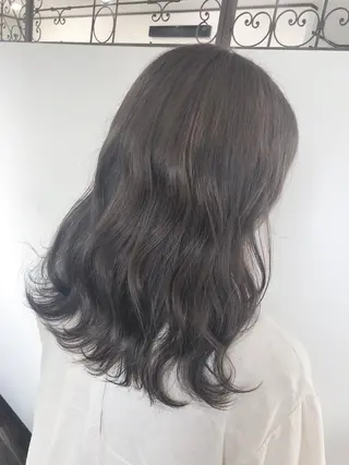 セミロング 松田 みのりのヘアスタイル