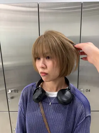 ショート カラー 天神/大名 ハイトーン/エクステのヘアスタイル