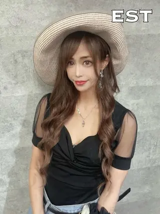 ロング ヘアアレンジ カラー エクステ MORI エクステMARIKAのヘアスタイル