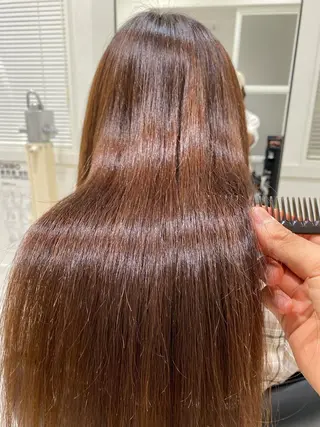 セミロング カラー パーマ 髪質改善縮毛矯正,ブ リーチ縮毛矯正KEIのヘアスタイル