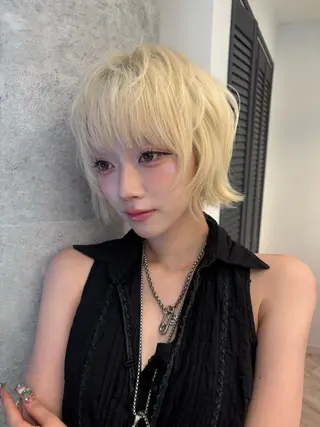 ショート ケアブリーチ🌟 ♢WATARU♢のヘアスタイル
