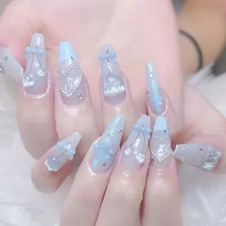 ネイル anh nail anne🤍のネイルデザイン