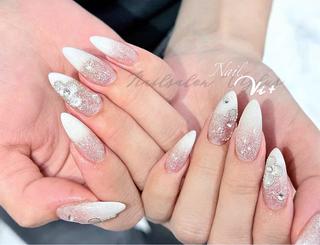 ネイル ✨Nailsalon Vi+✨のネイルデザイン