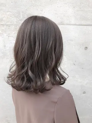 ミディアム カラー 【透明感、艶髪】西村 有司のヘアスタイル