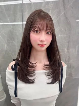 セミロング 🍑韓国風レイヤー 🍑莉子のヘアスタイル
