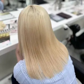 セミロング 韓国ガーリー🤍ハイ トーン🤍Ayanaのヘアスタイル