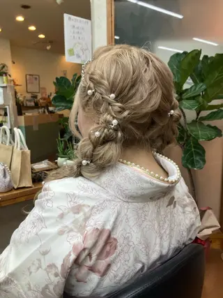 ヘアアレンジ ぐらんぐりーん 藤中のヘアスタイル
