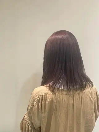 ミディアム 中村 彩音のヘアスタイル
