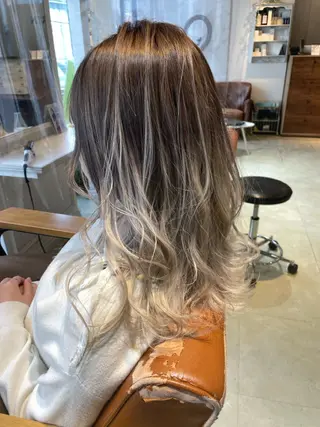 ロング カラー 櫻田 朴のヘアスタイル