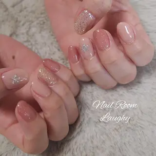 ネイル Nail Room Laughyのネイルデザイン