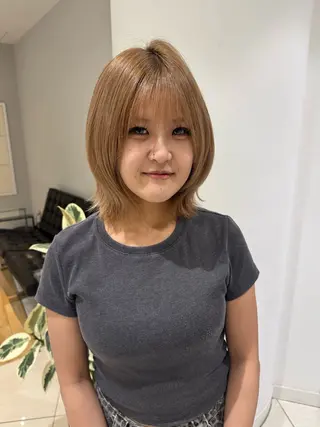 ミディアム 佐々木 悠安のヘアスタイル