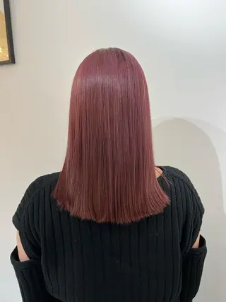 ミディアム 岡田 陸のヘアスタイル