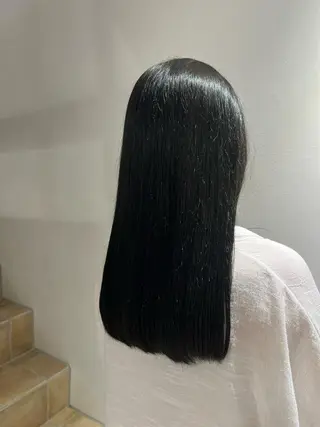 セミロング ogura hitomiのヘアスタイル