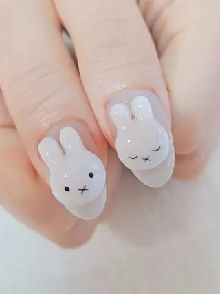 ネイル 手描きアート&推し活 🌟Wisteriaのネイルデザイン