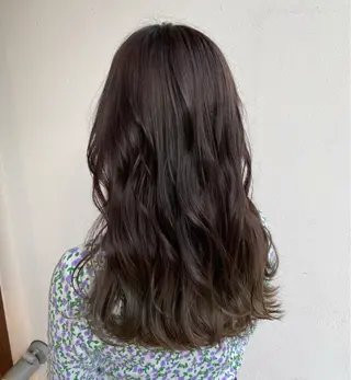 ロング 青木 みなのヘアスタイル