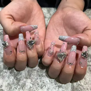 ネイル アクリルスカルプ𓆈 RounGe町田店のネイルデザイン