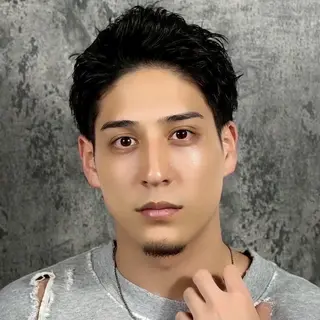 ショート パーマ メンズ 中澤 優菜のヘアスタイル