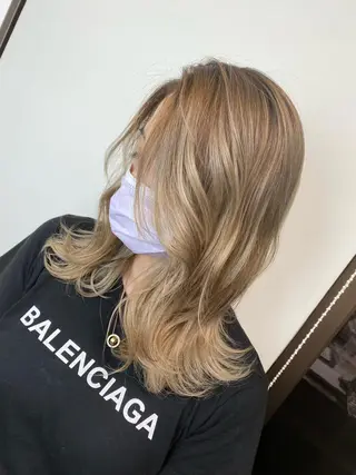 ミディアム カラー ブリーチカラー🫧 森　凪沙のヘアスタイル