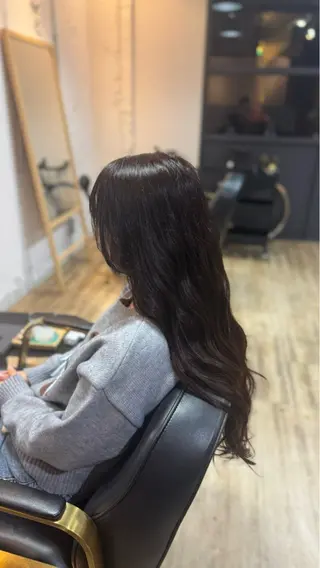 ロング カラー 木下 茉奈瀬のヘアスタイル
