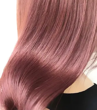セミロング カラー navile momoのヘアスタイル