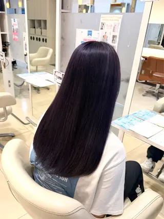 ロング くぼた もあのヘアスタイル