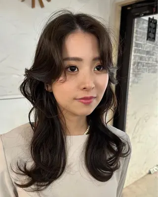 セミロング カラー 韓国風レイヤーカット 上手く丁寧早い/マツのヘアスタイル