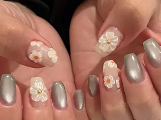 ネイル ユ シサンのネイルデザイン