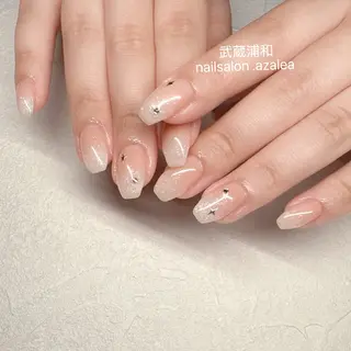 ネイル R inのネイルデザイン