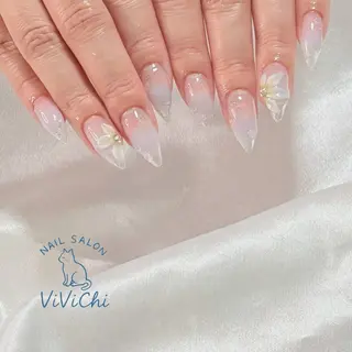 ネイル ViViChi 梨帆のネイルデザイン