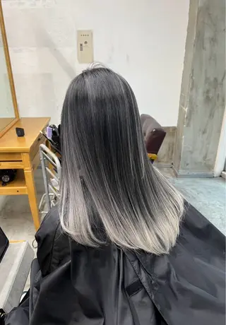 セミロング カラー 指名数No.1 /NAOYAのヘアスタイル