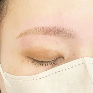 カラー アイブロウ elblink risaのマツエク・マツパデザイン